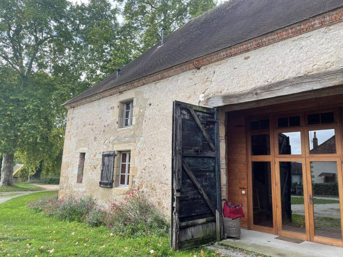Bergerie Restauree Avec Cheminee, Jardin Clos, Animaux Acceptes - Fr-1-489-13 Sauvagny Exterior photo